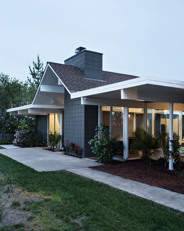 Double-Gable-Eichler-Remodel-Klopf-Architecture-17