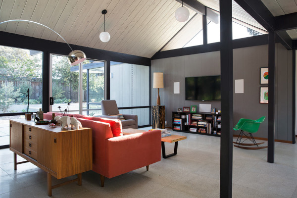 Renewed-Classic-Eichler-Klopf-Architecture-4