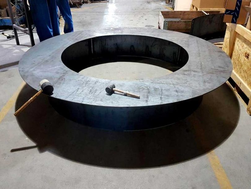 metal ring bench in shop