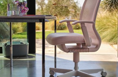 Knoll Launches Its Cantilevered Newson Task Chair at NeoCon 2022