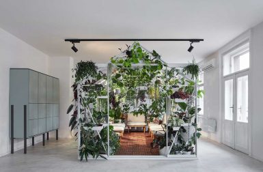 A Modern Czech Office Mixes Minimalism and Biophilia